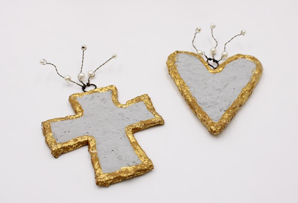 4x5" Handpainted Paper Mache Cross with Pearls HD4298